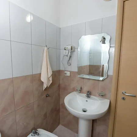 Apartment Ajla Family